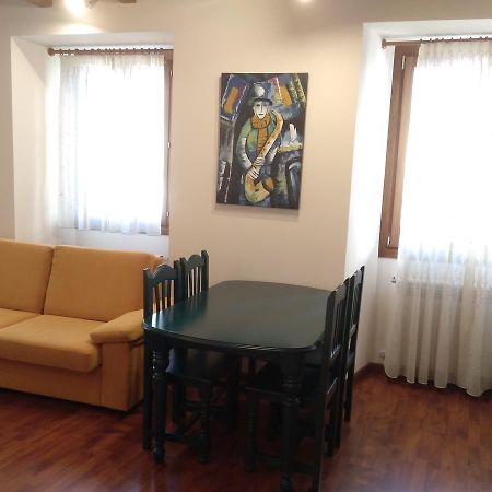 Apartamentos Turisticos Javier Луго Экстерьер фото